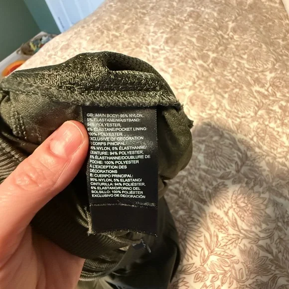 The North Face olive green Aphrodite shorts - Picture 6 of 6